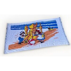 VTG 1980 Raggedy Ann & Andy Beach Towel Sandcastle Scene Fringe Bobbs Merrill